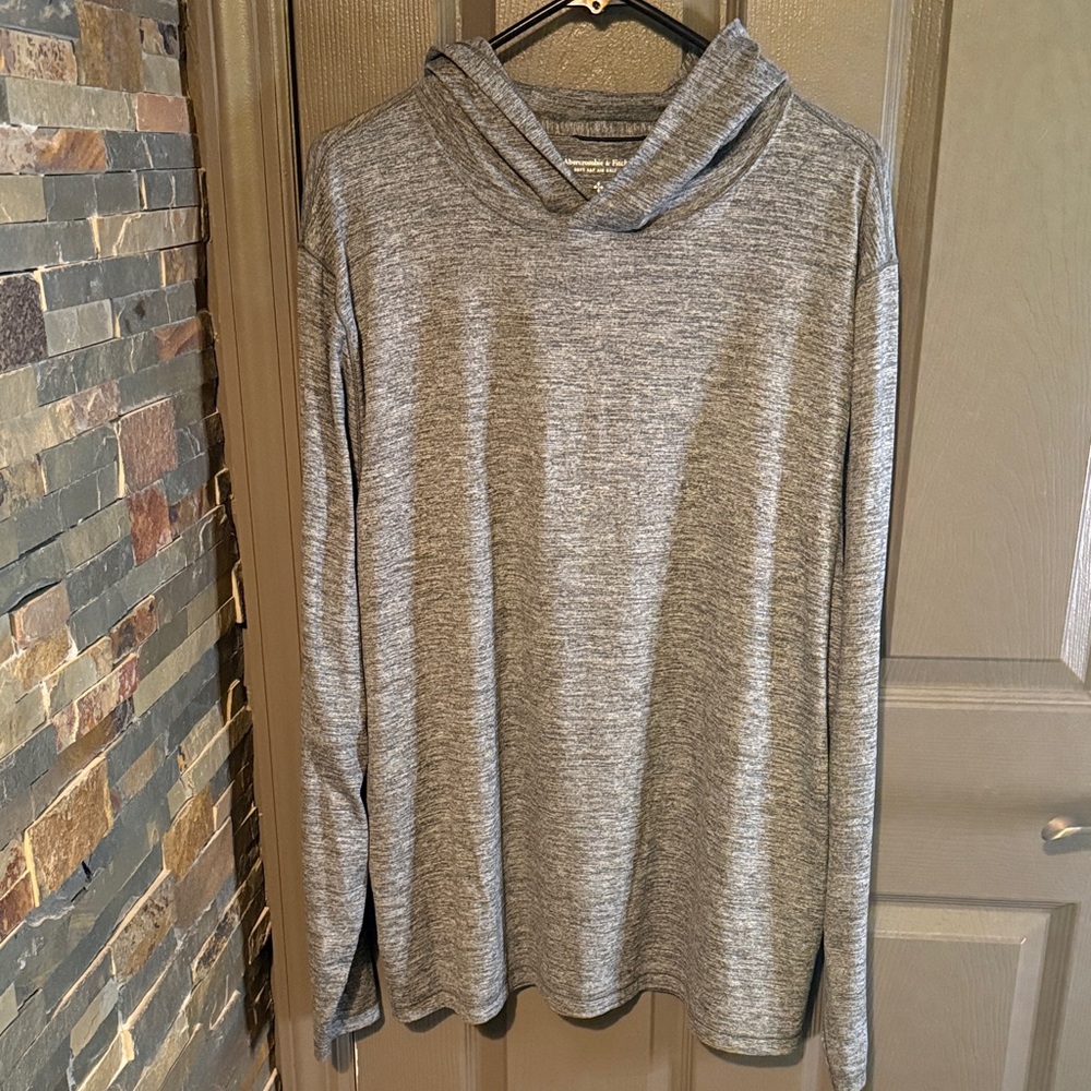 Abercrombie & Fitch Men's Gray Hoodie Sweater